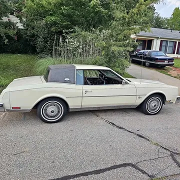 1984 Buick Riviera Coupe 2D