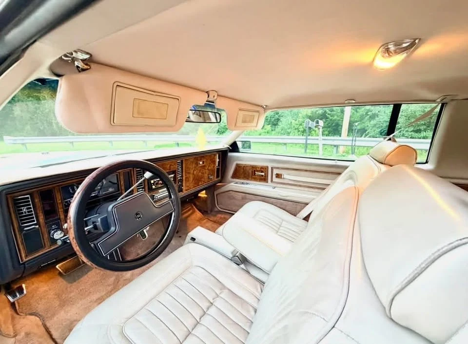 1984 Buick Riviera 4th-7th Gen - Image 7 of 10