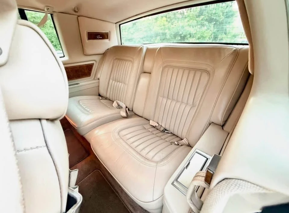 1984 Buick Riviera 4th-7th Gen - Image 8 of 10