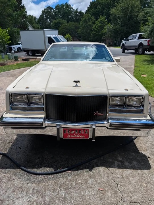 1984 Buick Riviera 4th-7th Gen - Image 20 of 20