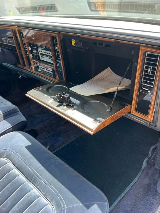 1984 Buick Riviera 4th-7th Gen - Image 18 of 20
