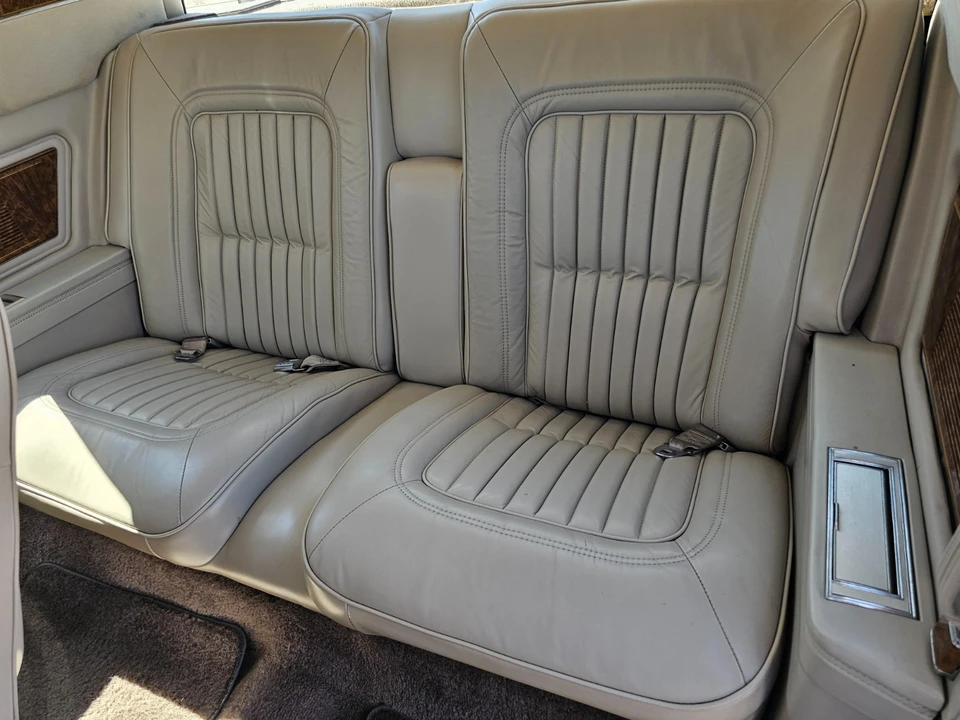 1984 Buick Riviera 4th-7th Gen - Image 18 of 21