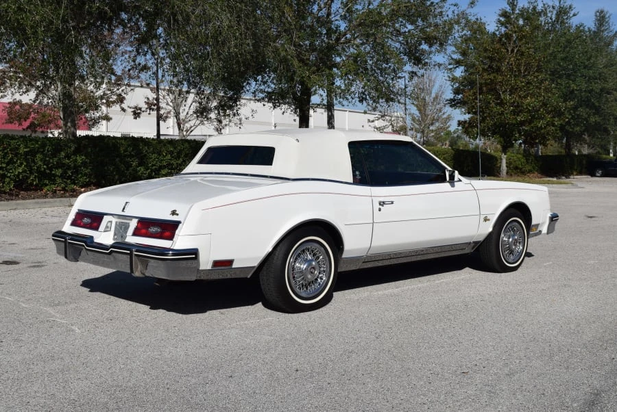 1984 Buick Riviera 4th-7th Gen - Image 12 of 12