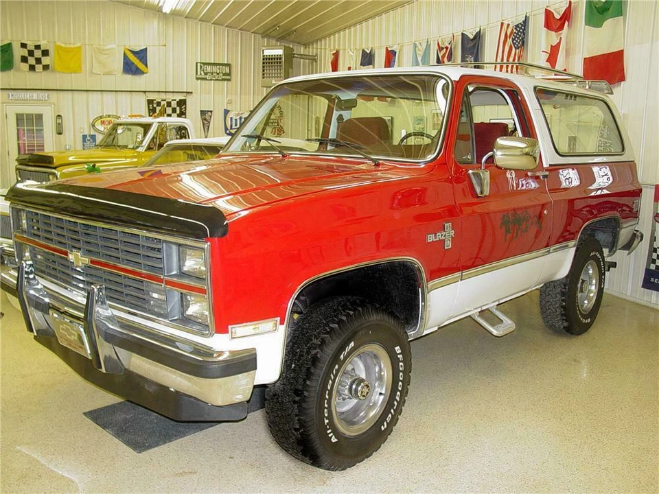 1984 Chevrolet Blazer - Image 2 of 3