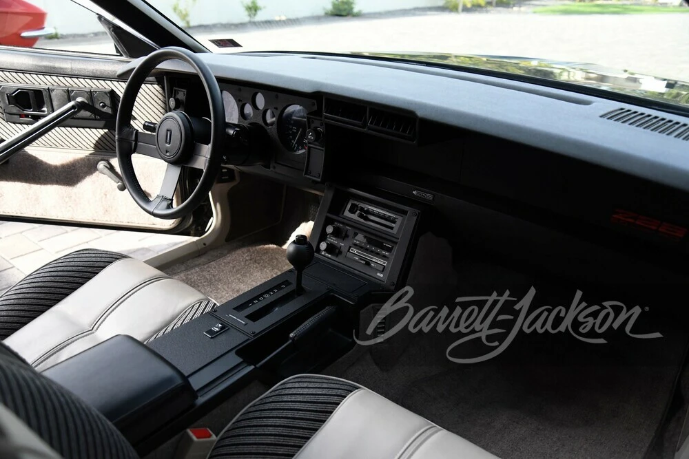 1984 Chevrolet Camaro 3rd Gen - Image 16 of 31