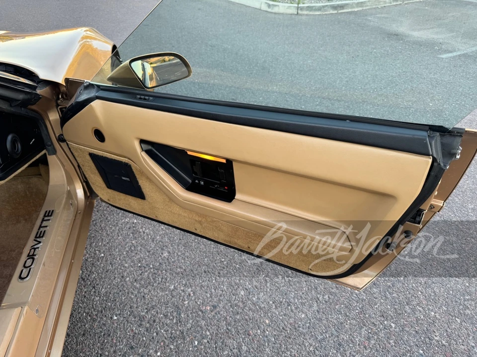 1984 Chevrolet Corvette C4 - Image 14 of 19