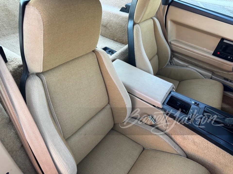 1984 Chevrolet Corvette C4 - Image 18 of 19