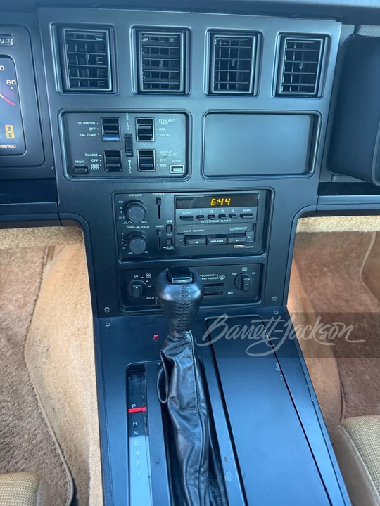 1984 Chevrolet Corvette C4 - Image 19 of 19