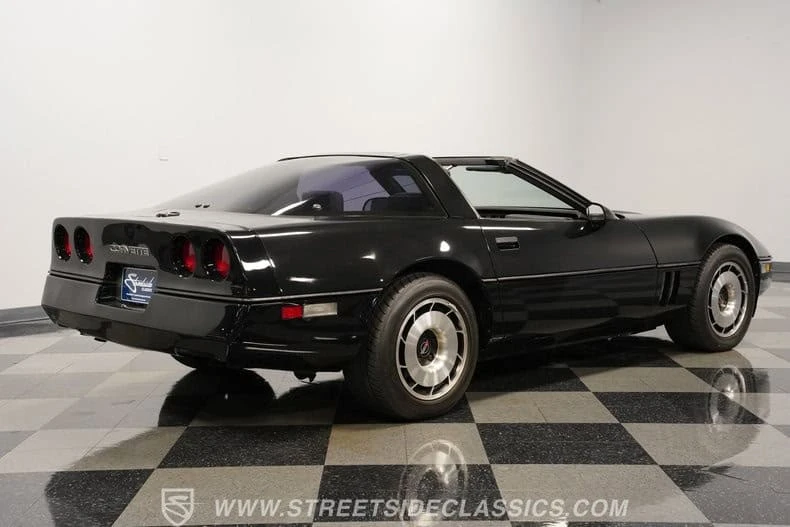 1984 Chevrolet Corvette C4 - Image 15 of 31