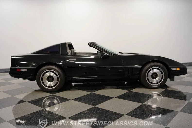 1984 Chevrolet Corvette C4 - Image 16 of 31