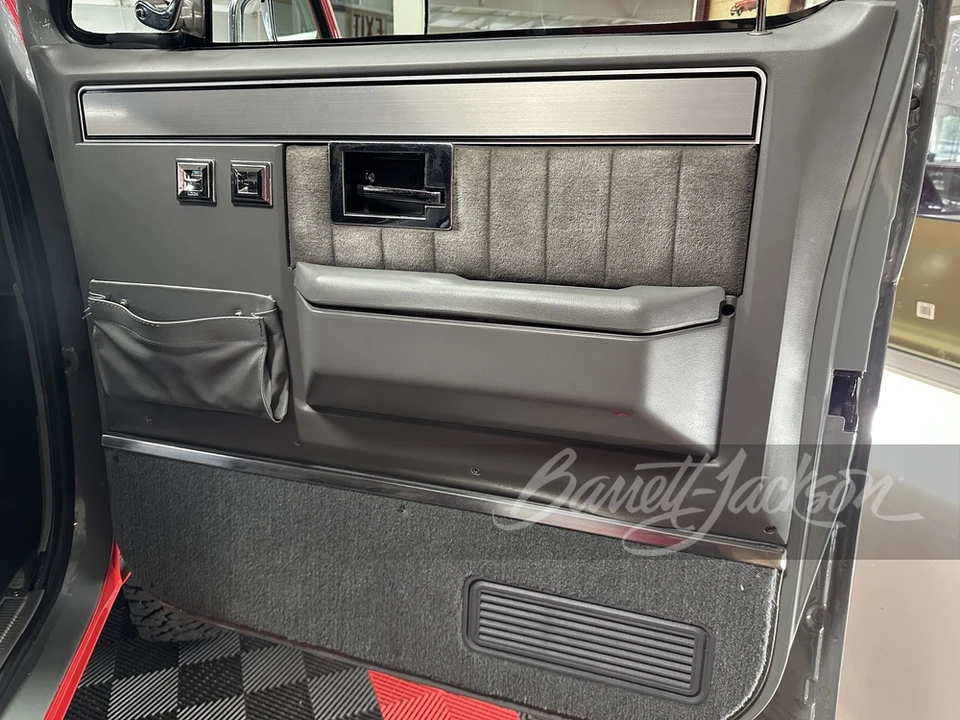 1984 Chevrolet K5 Blazer 2nd Gen - Image 23 of 31