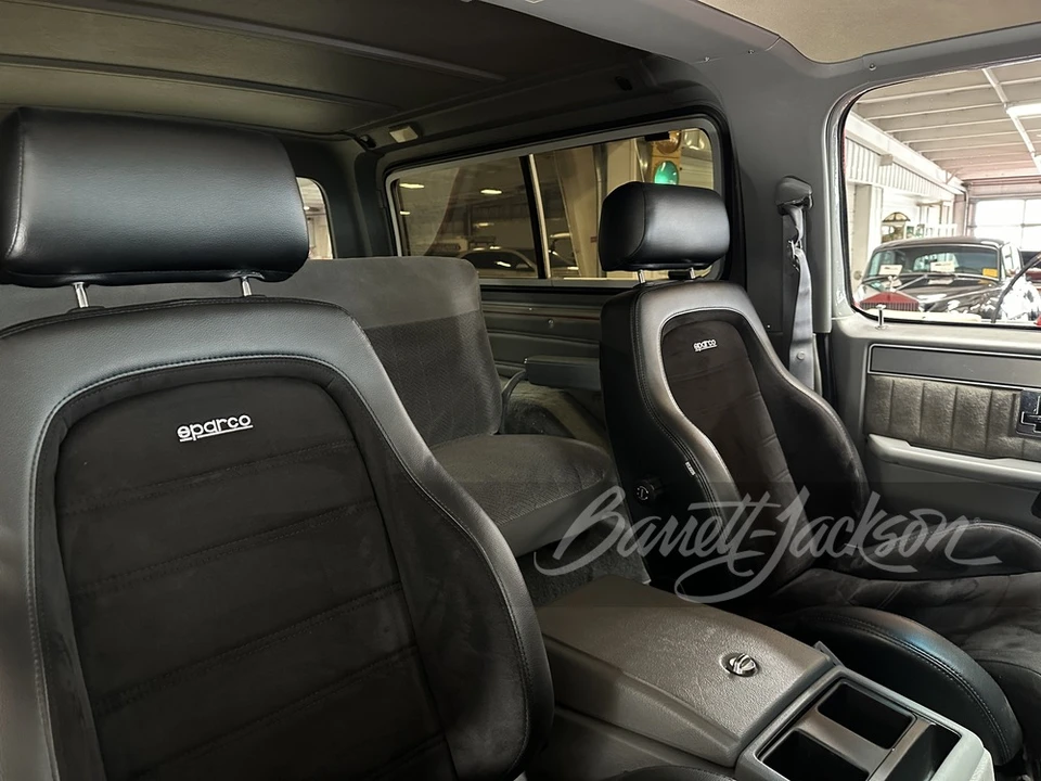 1984 Chevrolet K5 Blazer 2nd Gen - Image 24 of 31
