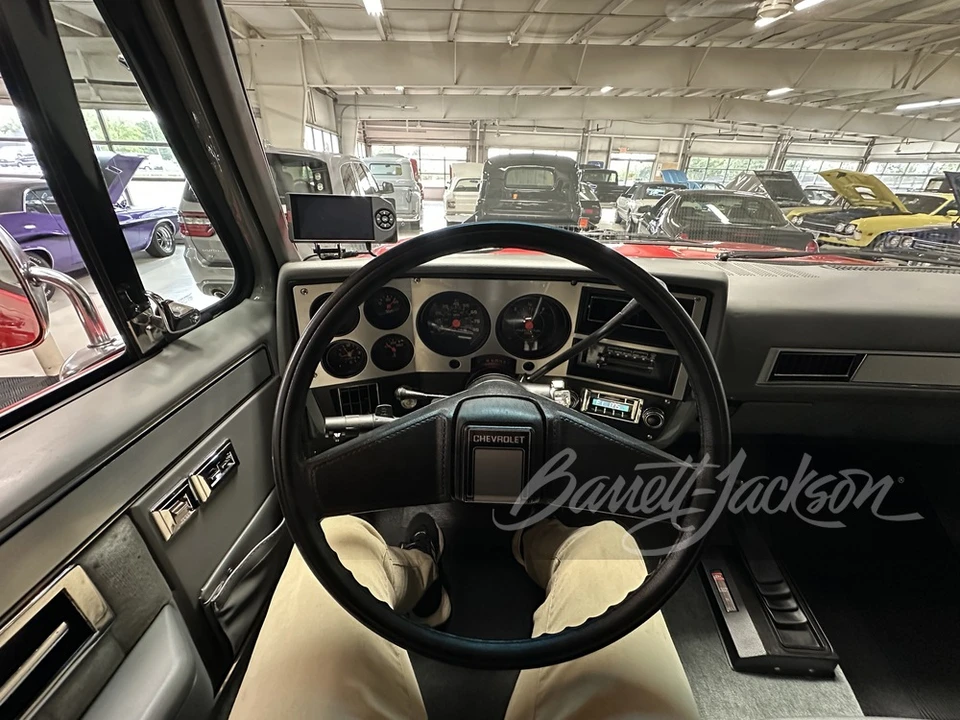 1984 Chevrolet K5 Blazer 2nd Gen - Image 17 of 31