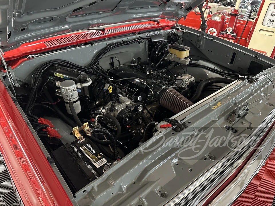 1984 Chevrolet K5 Blazer 2nd Gen - Image 7 of 31
