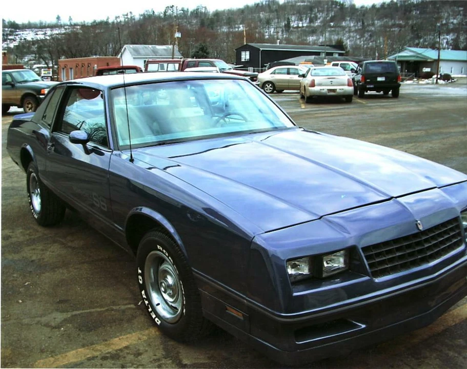1984 Chevrolet Monte Carlo 4th Gen - Image 2 of 3