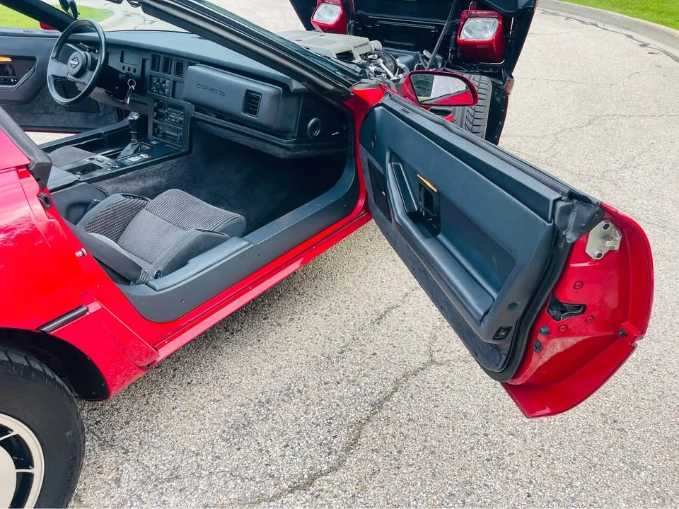 1984 Chevrolet Corvette C4 - Image 13 of 19
