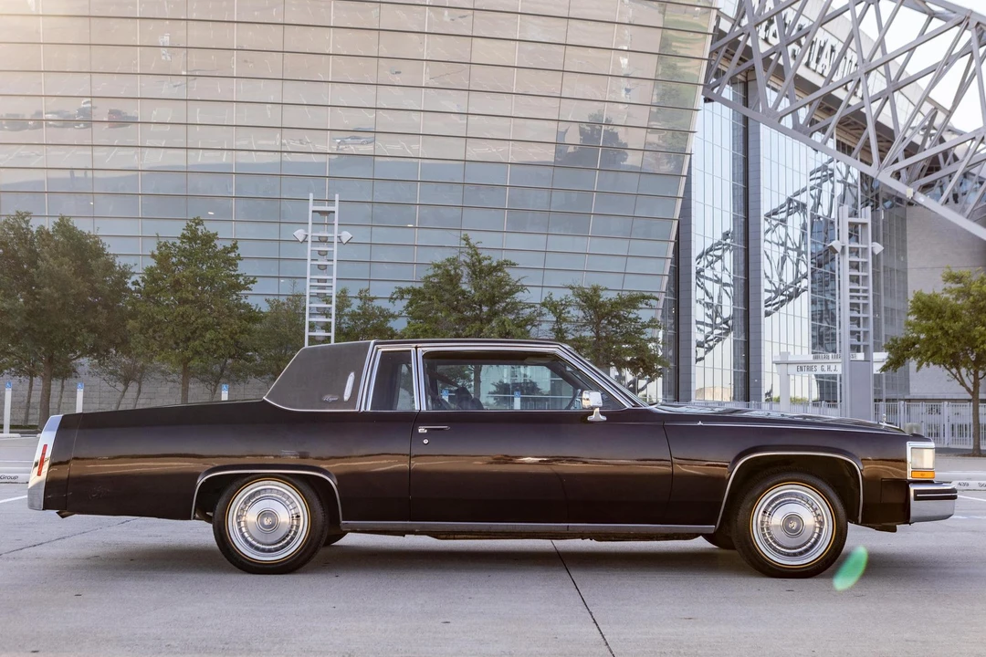 1984 Cadillac DeVille 5th Gen - Image 3 of 31