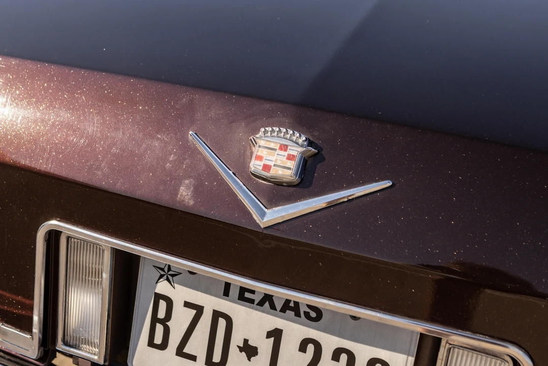 1984 Cadillac DeVille 5th Gen - Image 25 of 31