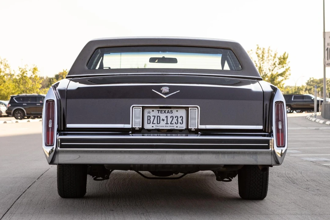 1984 Cadillac DeVille 5th Gen - Image 5 of 31
