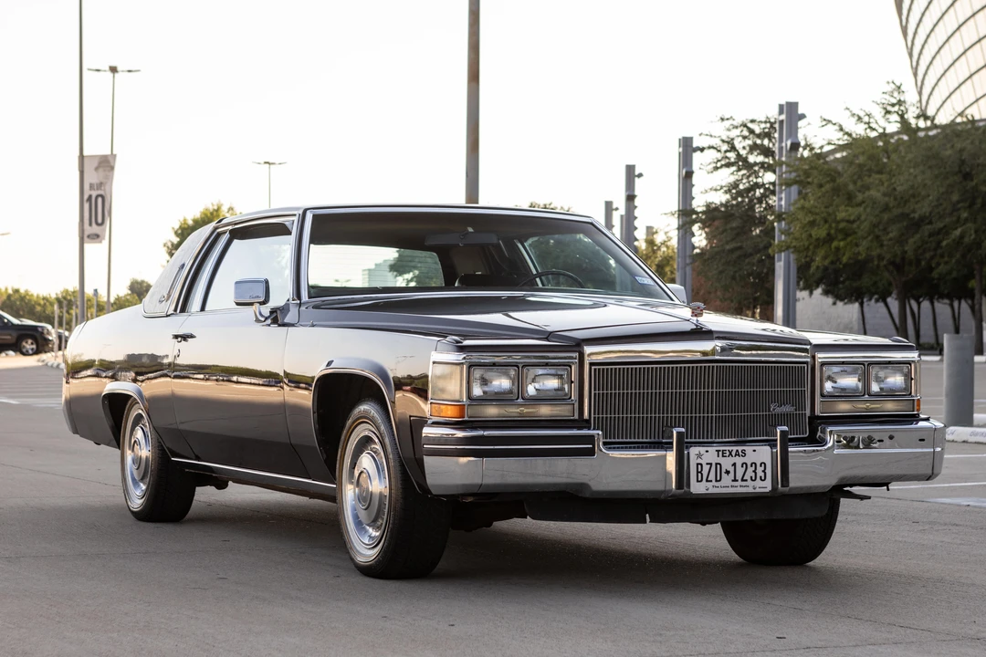 1984 Cadillac DeVille 5th Gen - Image 11 of 31