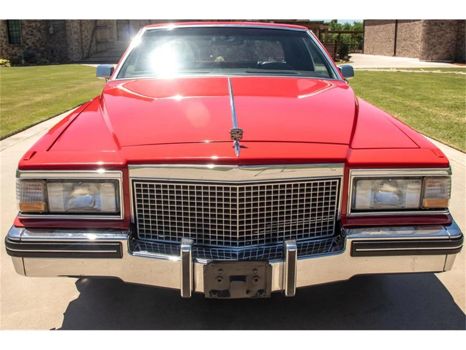 1984 Cadillac DeVille 5th Gen - Image 10 of 31
