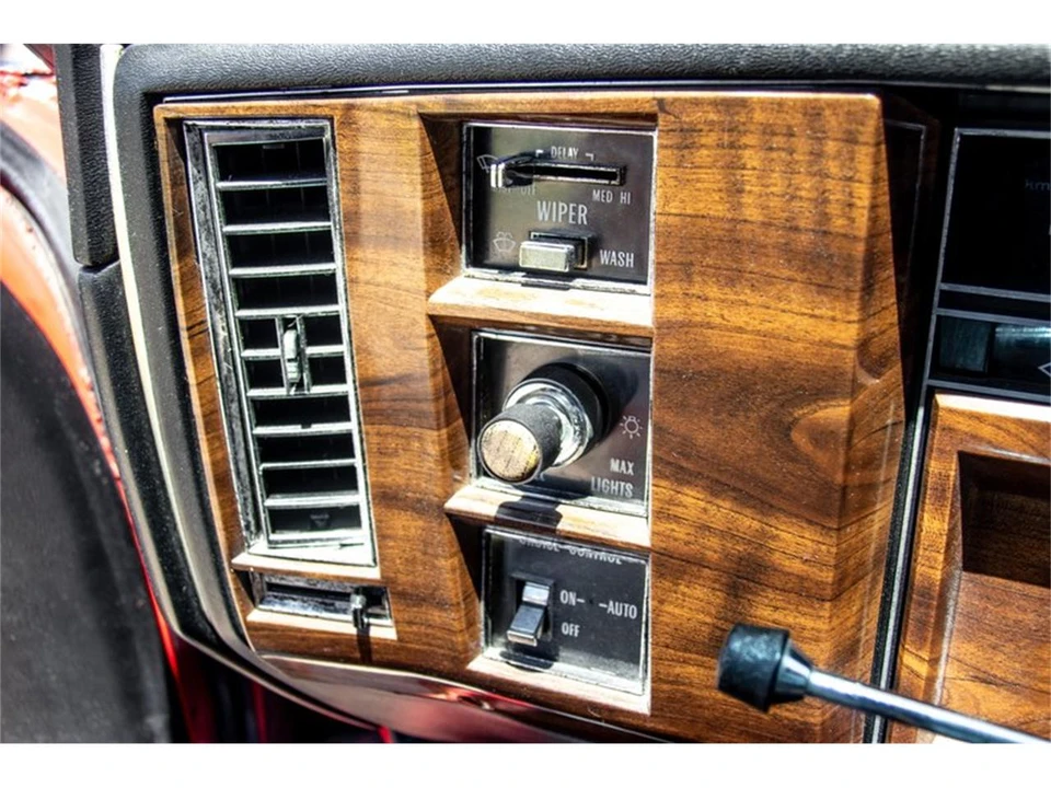 1984 Cadillac DeVille 5th Gen - Image 30 of 31