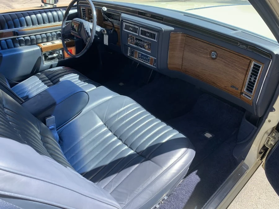 1984 Cadillac DeVille 5th Gen - Image 5 of 7