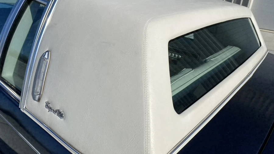 1984 Cadillac DeVille 5th Gen - Image 15 of 21