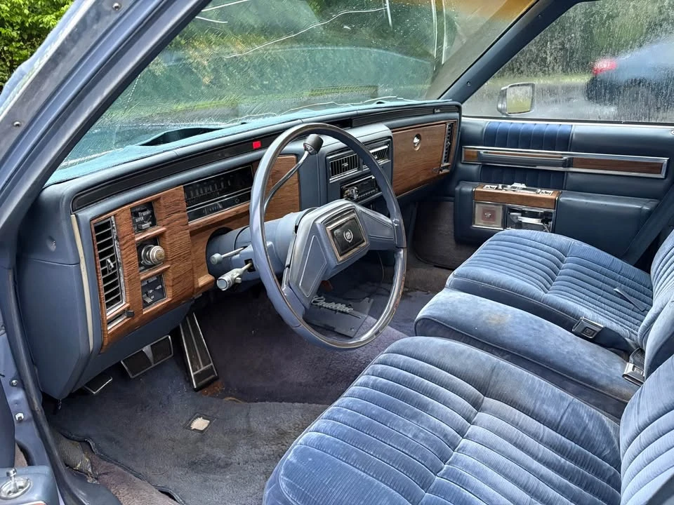 1984 Cadillac DeVille 5th Gen - Image 5 of 7