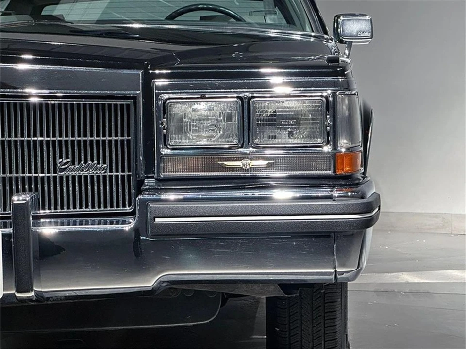 1984 Cadillac DeVille 5th Gen - Image 4 of 31