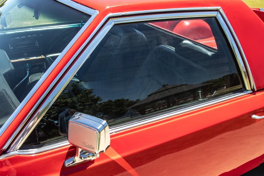 1984 Cadillac DeVille 5th Gen - Image 9 of 11
