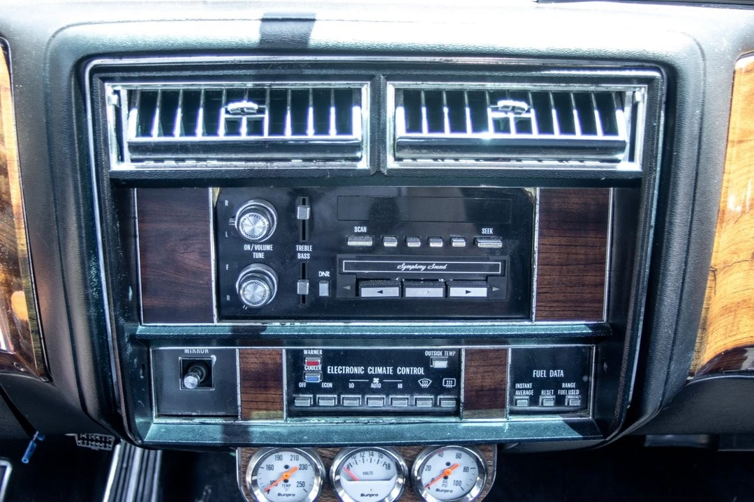 1984 Cadillac DeVille 5th Gen - Image 27 of 31