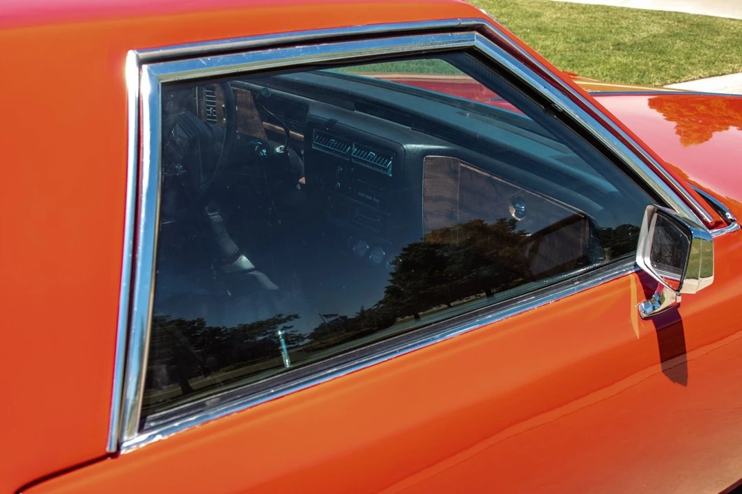 1984 Cadillac DeVille 5th Gen - Image 8 of 11