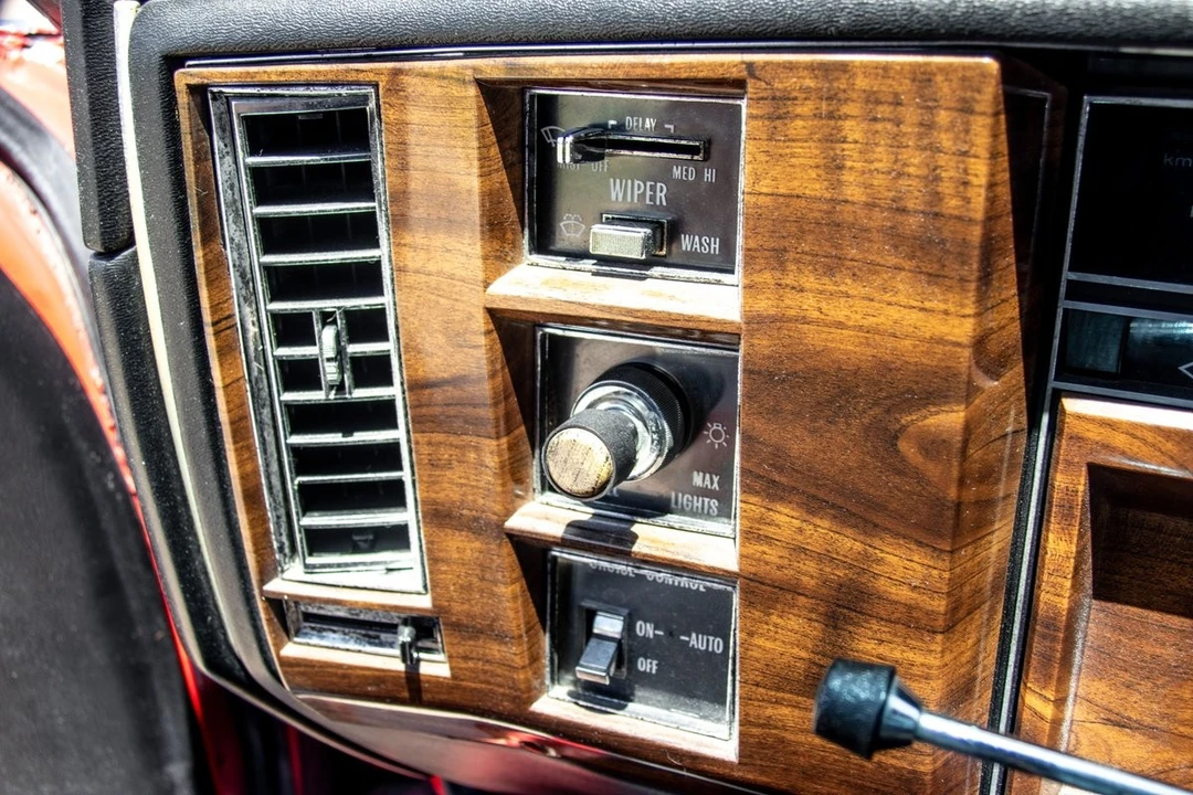 1984 Cadillac DeVille 5th Gen - Image 30 of 31
