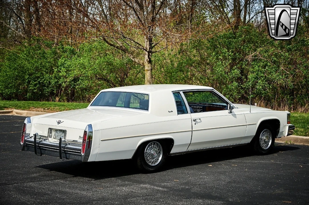 1984 Cadillac DeVille 5th Gen - Image 7 of 12