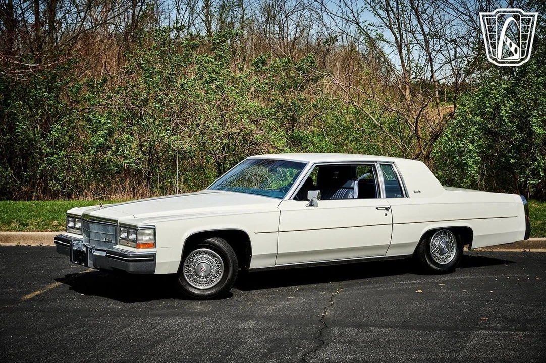 1984 Cadillac DeVille 5th Gen - Image 3 of 12