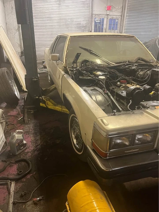 1984 Cadillac DeVille 5th Gen - Image 3 of 6