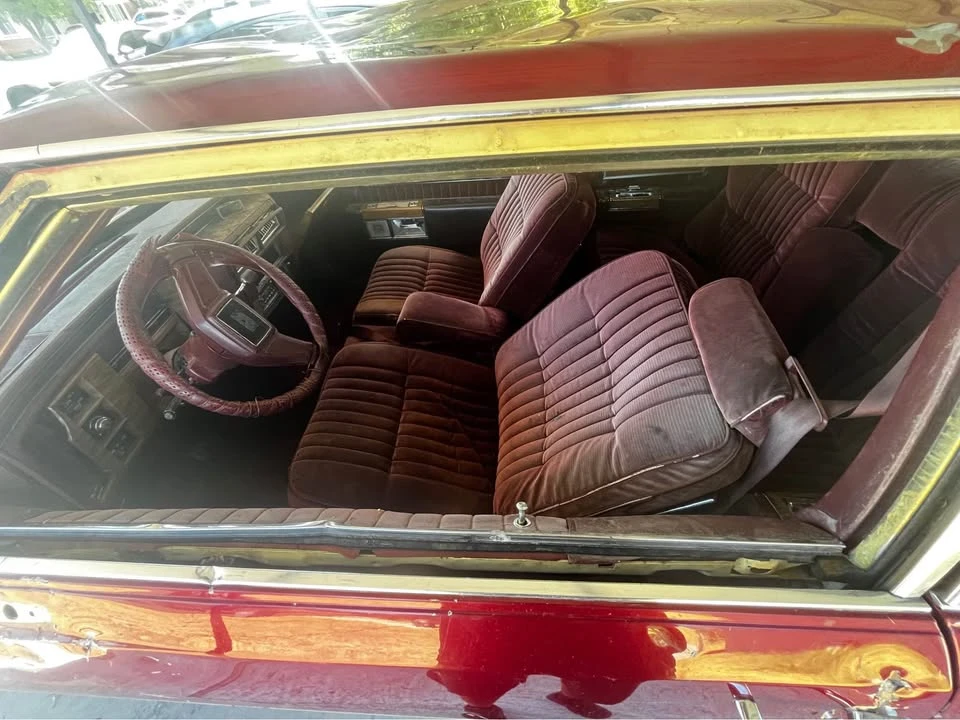 1984 Cadillac DeVille 5th Gen - Image 4 of 6