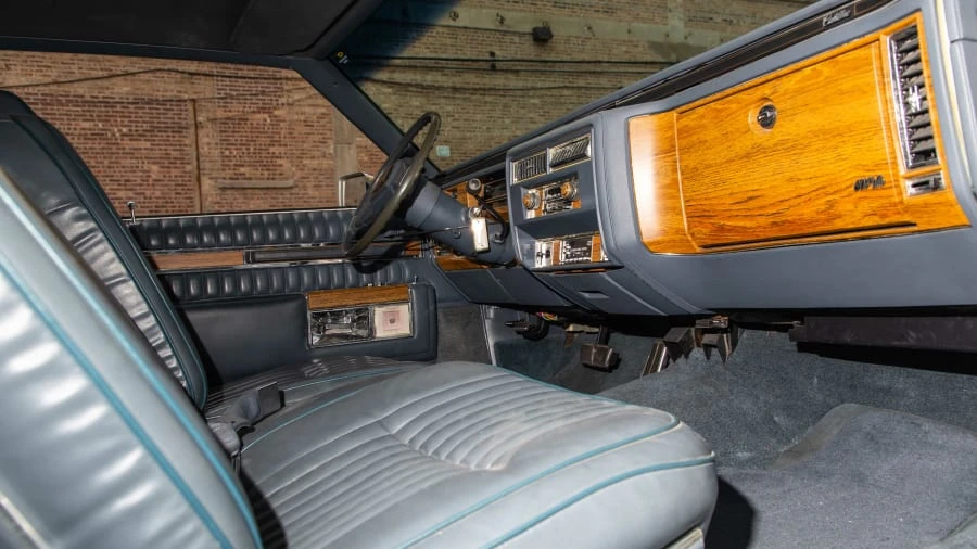 1984 Cadillac DeVille 5th Gen - Image 5 of 13
