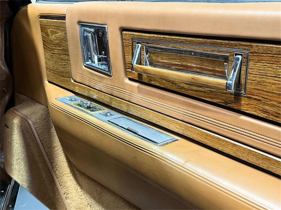 1984 Cadillac Eldorado 10th Gen - Image 28 of 31
