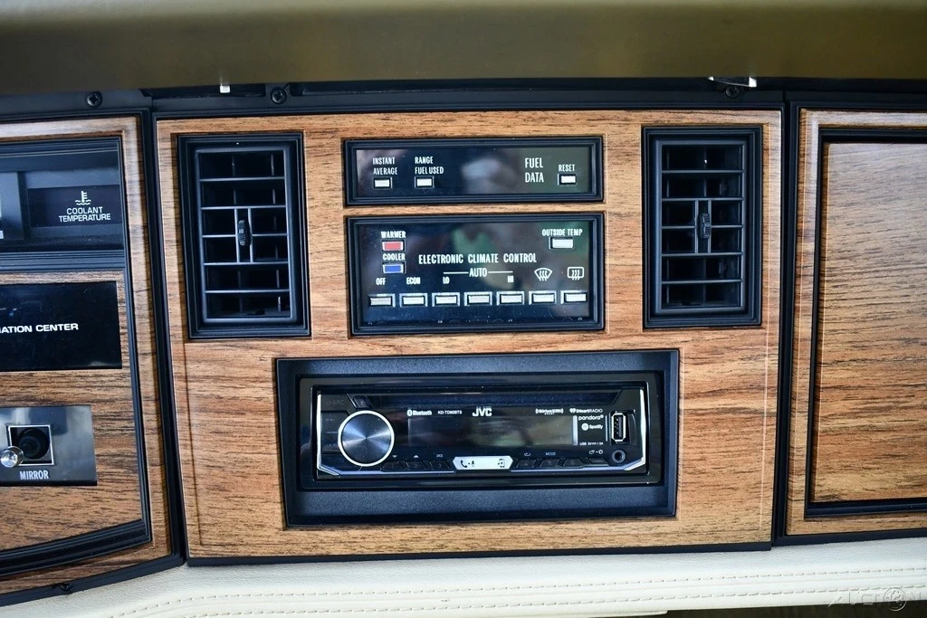 1984 Cadillac Eldorado 10th Gen - Image 19 of 21