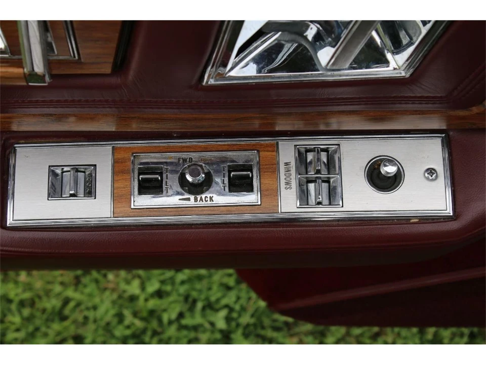 1984 Cadillac Eldorado 10th Gen - Image 17 of 31