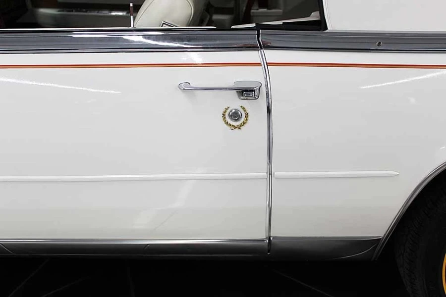 1984 Cadillac Eldorado 10th Gen - Image 26 of 31