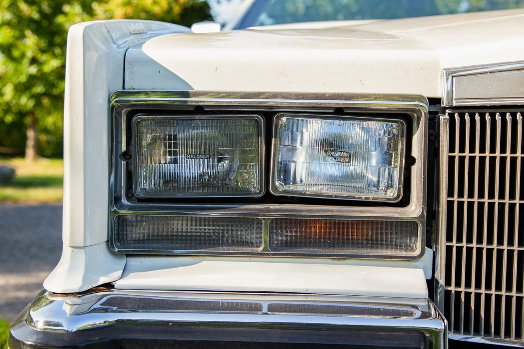 1984 Cadillac Eldorado 10th Gen - Image 18 of 31