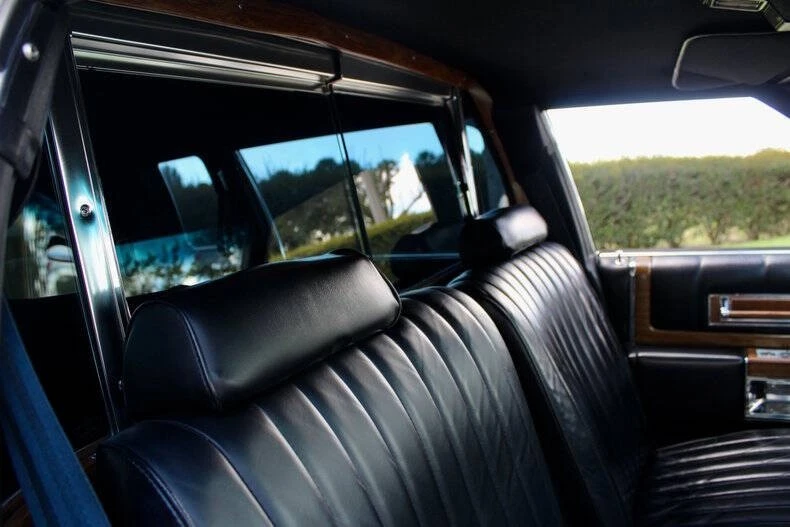 1984 Cadillac Fleetwood - Image 24 of 31