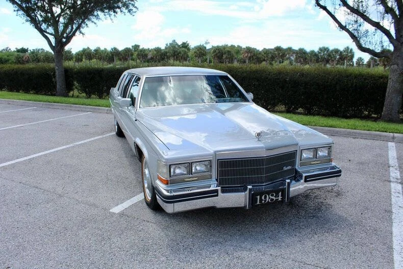 1984 Cadillac Fleetwood - Image 18 of 31