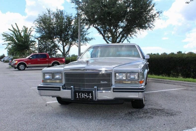 1984 Cadillac Fleetwood - Image 6 of 31