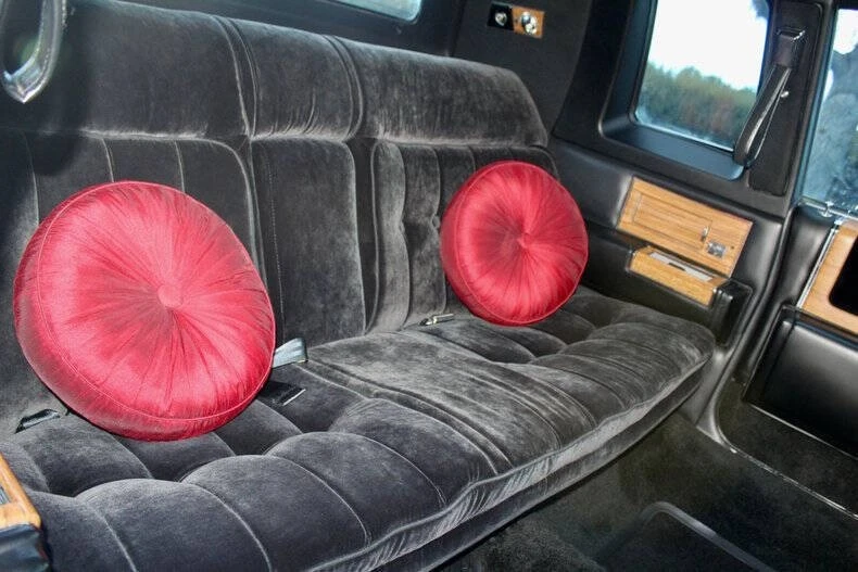 1984 Cadillac Fleetwood - Image 29 of 31