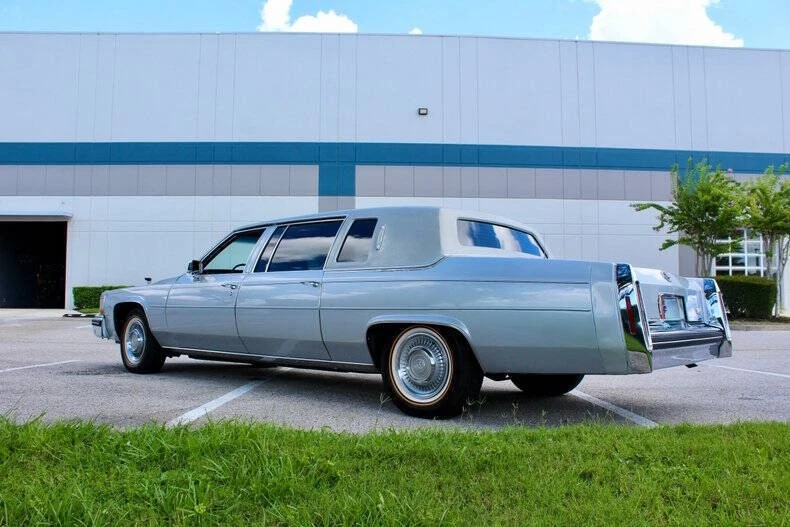1984 Cadillac Fleetwood - Image 11 of 31