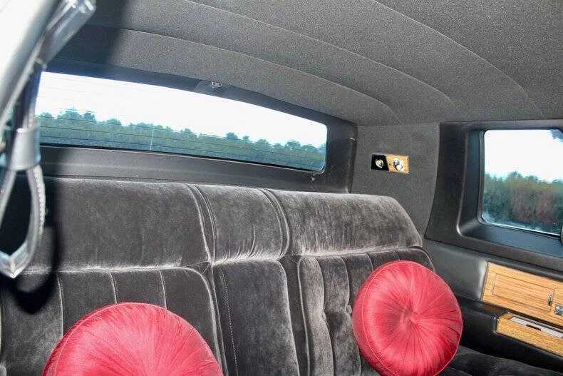 1984 Cadillac Fleetwood - Image 30 of 31